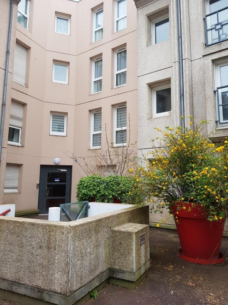 L'Amiral - 6 Pers-Parking Gratuit- Fibre-Spacieux Rouen Eksteriør bilde